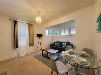 1 Bed Flat, Madeley Road, W5