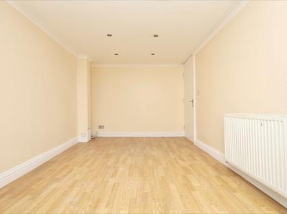 1 Bed Flat, Allen Road, N16