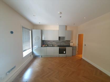 1 Bed Flat, Merton High Street, SW19