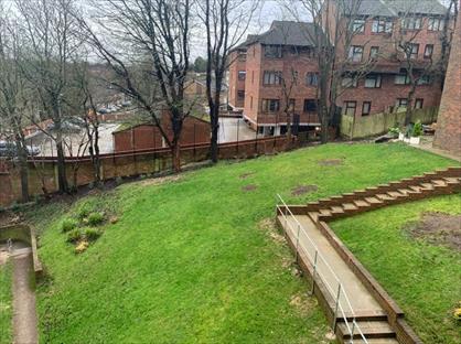 1 Bed Flat, Downs Road, LU1