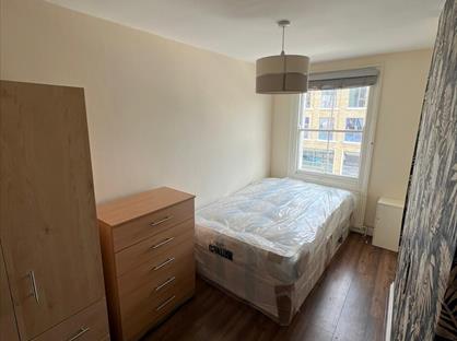 3 Bed Flat, Mare Street, E8