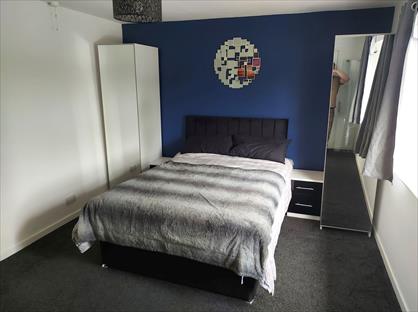 1 Bed Flat, Albert Road, SK8