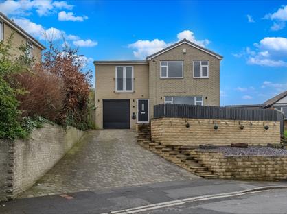 4 Bed Detached House, Enfield Drive, WF17