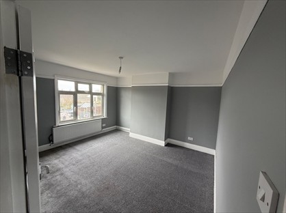 2 Bed Flat, Coppins Road, CO15