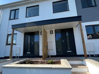 3 Bed Terraced House, Smallcombe Mews, TQ3