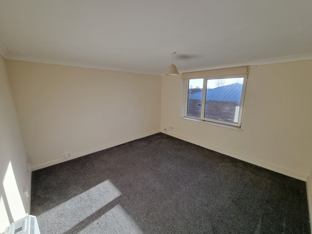 Horley 1 Bed Flat, Court Lodge Road, RH6 To Rent Now for £995.00 p/m