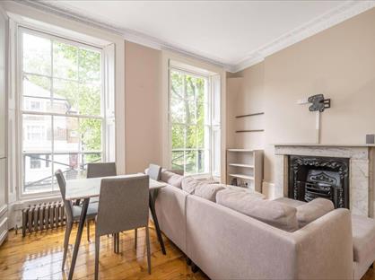 1 Bed Flat, Gloucester Crescent, NW1