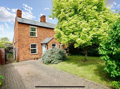 4 bed terraced house for rent in 4 Bed End Terrace, Hunts End, PE19