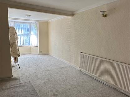 3 Bed Terraced House, Clarence Street, UB2
