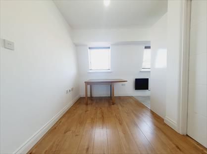 1 Bed Flat, The Blyth Building, EN9