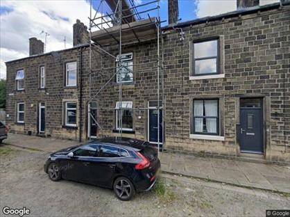 2 Bed Terraced House, Gladstone Street, BD16