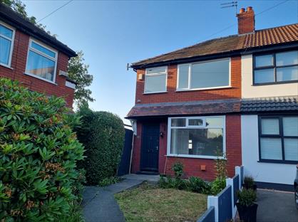 2 Bed Semi-Detached House, Westfield Avenue, M24