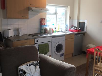Studio Flat, Bowes Road, N11