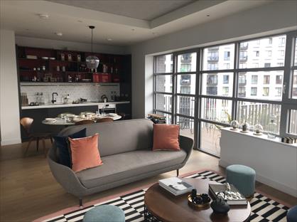 3 Bed Flat, Kent Building, E14