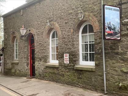 1 Bed Flat, Chuley Road, TQ13