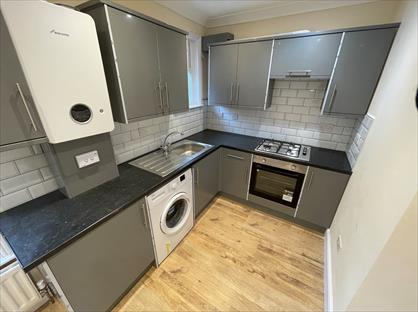 3 Bed Flat, Osborne Road South, SO17