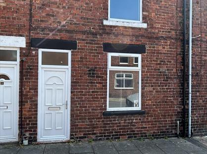 3 Bed Terraced House, Wesley Street, DL14