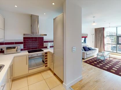 2 Bed Flat, Colquitt Street, L1