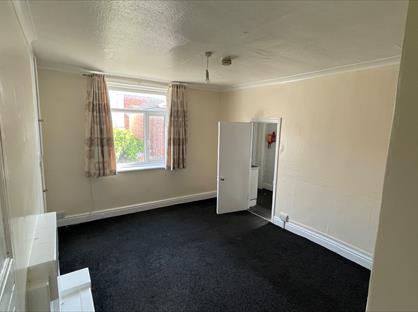 1 Bed Flat, Reads Avenue, FY1