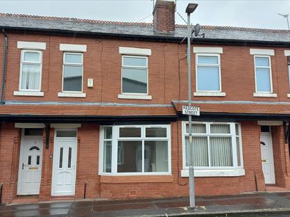 3 Bed Terraced House, Redcote Street, M40