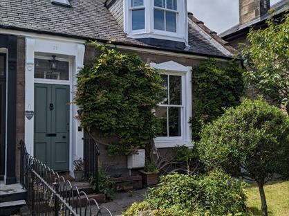 4 Bed Semi-Detached House, James Street, PH2