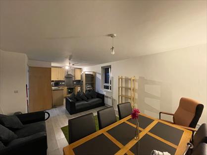 2 Bed Flat, Greyfriars Road, CV1