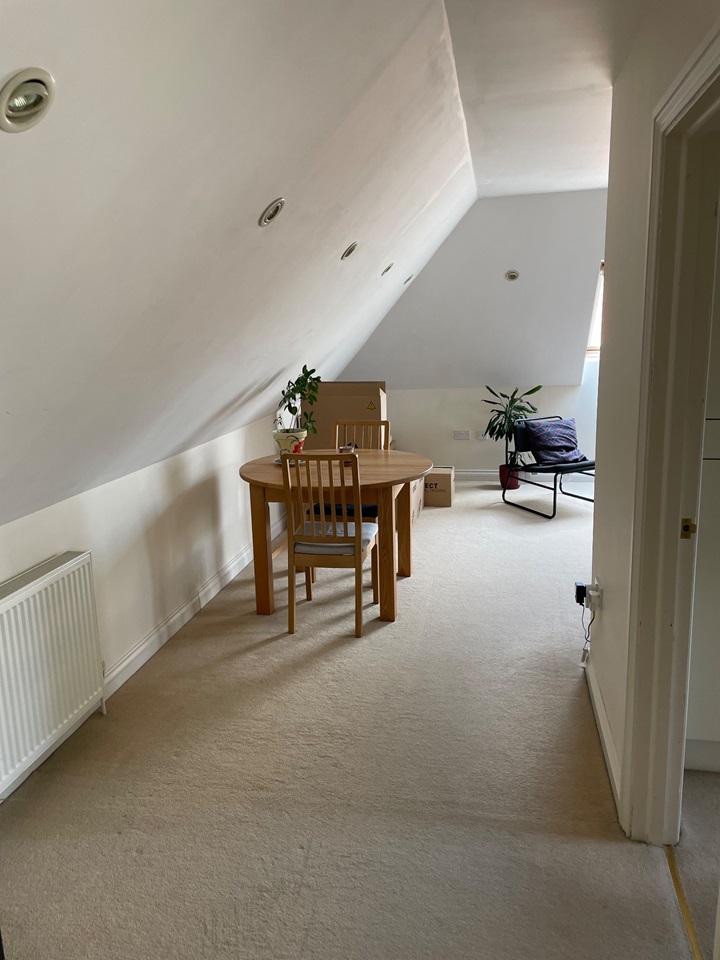 Additional image 8 of 2 Bed Flat, Green End Rd, CB4, N1 7GU