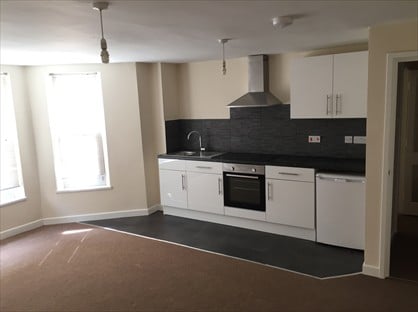1 Bed Flat, Moor View Terrace, PL4