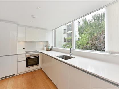1 Bed Flat, Hand Axe Yard, WC1X