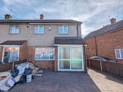 2 Bed Semi-Detached House, Farm Avenue, BR8
