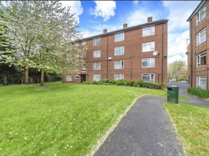 1 Bed Flat, Kingshaye Road, TF1