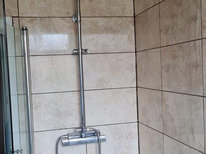 3 Bed Semi-Detached House, Clerk Green Street, WF17