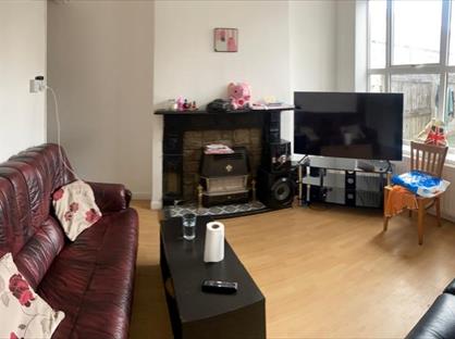 3 Bed Terraced House, Gipsy Lane, WV13