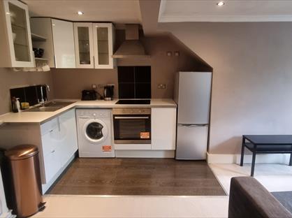 2 Bed Flat, Leigham Vale, SW16