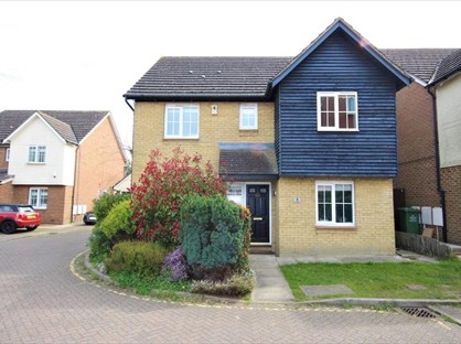 4 Bed Detached House, Coulter Mews, CM11