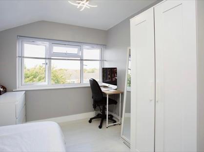 Room in a Shared House, Churcher Close, PO12