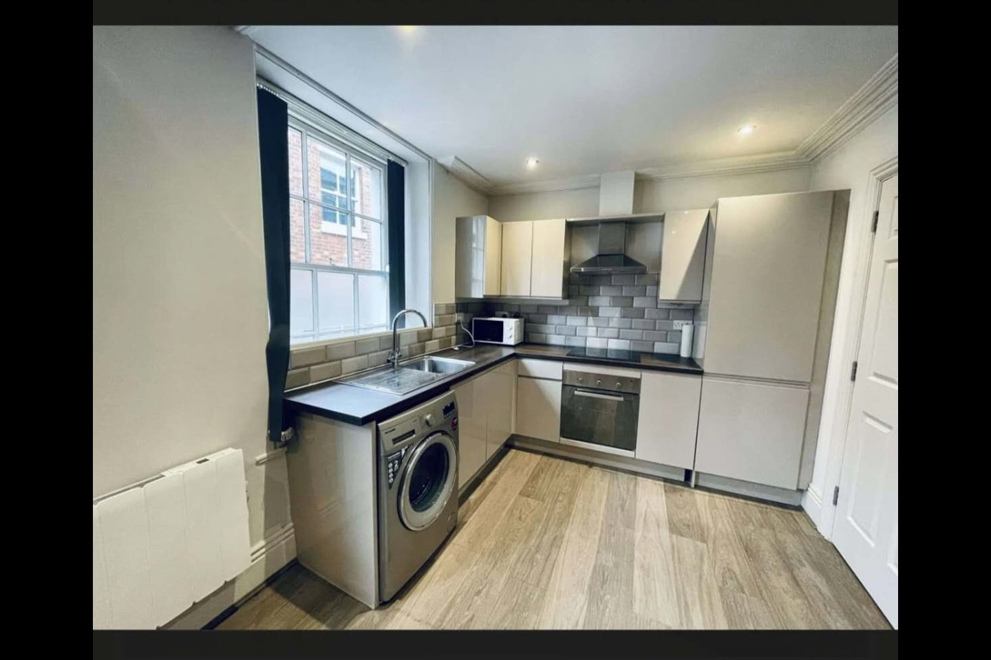 Additional image 9 of 2 Bed Flat, Victoria Chambers, S1, N1 7GU