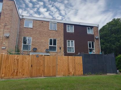 2 Bed Maisonette, Tickleford Drive, SO19