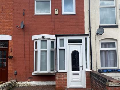 3 Bed Terraced House, Princess Street, OL6