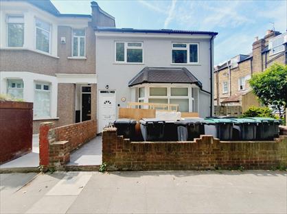 8 Bed Semi-Detached House, La Rose Lane, N15