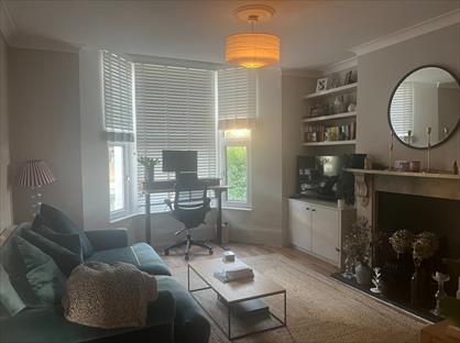 1 Bed Flat, Barry Road, SE22