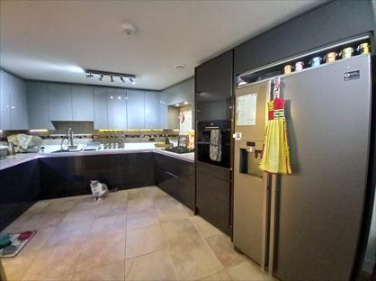 3 Bed Flat, St. Georges Grove, SW17