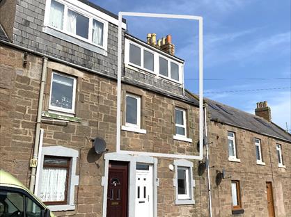 3 Bed Maisonette, Thoms Building, DD10