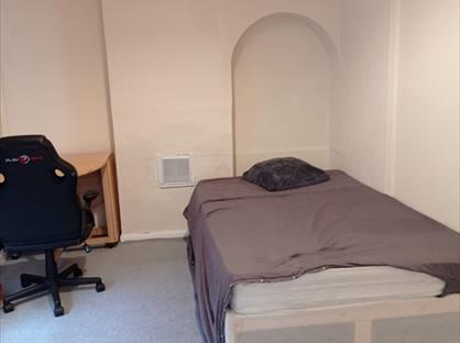 Room in a Shared House, Oakridge Road, BR1