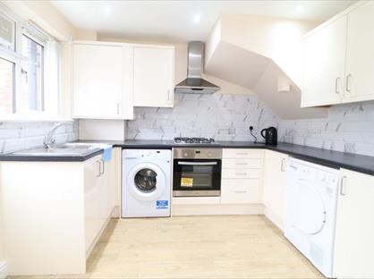 3 Bed Terraced House, John Grace Street, CV3