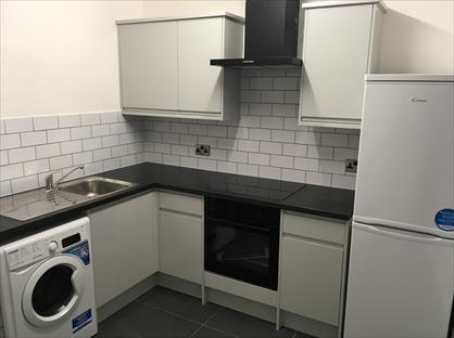 3 Bed Flat, Coleridge House, SW1V