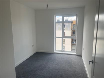 2 Bed Flat, Moyle House, DA17