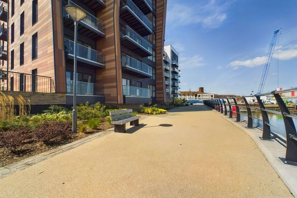 Additional image 11 of 2 Bed Flat, Thomas Blake Avenue, SO14, N1 7GU