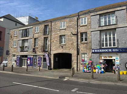 2 Bed Flat, Wharf House Wharf Road, TR18