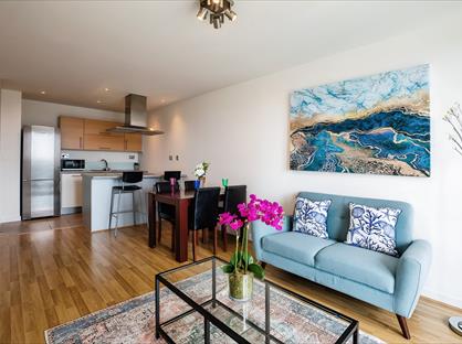 1 Bed Flat, Icona Point, E15